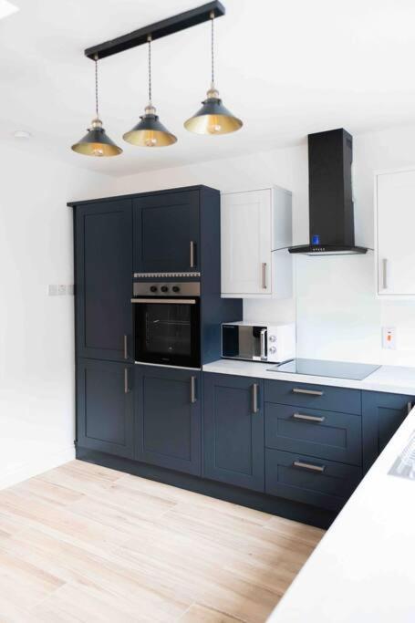 Charming 3 Bedroom Belfast Townhouse Exterior photo